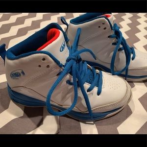 AND 1 Basketball Hightop Shoes kids Unisex Size 1